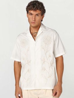 Bewakoof - Men White Embroidered Oversized Shirt