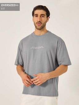 Styli Elevate - Men Oversized Solid Crew Neck Half Sleeves T-Shirt