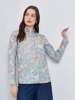 Styli - Women Green Regular Fit Floral Print Long Sleeve Shirt