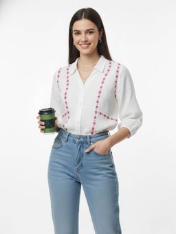AAREIN - Ditsy Floral Embroidered Shirt
