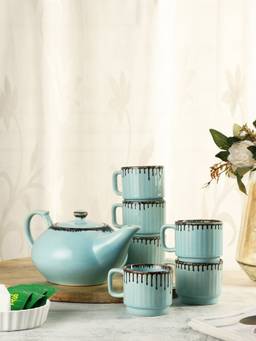 VarEesha - Tranquil Blue Ceramic Tea Set - Kettle With Six Cups