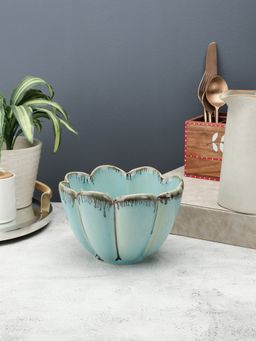 VarEesha - Tranquil Blue Ceramic Petal Serving Bowl