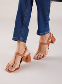 Tan color option, Sold out, Currently selected