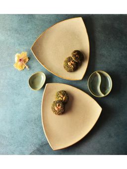 Simply Soho - Beige Ceramic Dishwasher and Microwave Safe Platter (Pack Of 2)