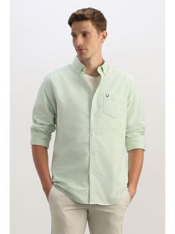 Allen Solly - Men Light Green Classic Fit Solid Full Sleeves Casual Shirt