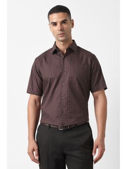 Van Heusen - Men Brown Custom Fit Check Half Sleeves Formal Shirt