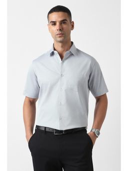 Van Heusen - Men Grey Custom Fit Textured Half Sleeves Formal Shirt