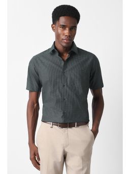 Van Heusen - Men Black Custom Fit Check Half Sleeves Formal Shirt