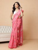 Pink color option, Currently selected