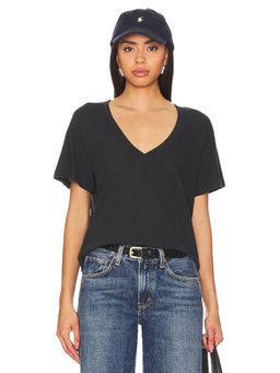 The Great - The V Neck Tee