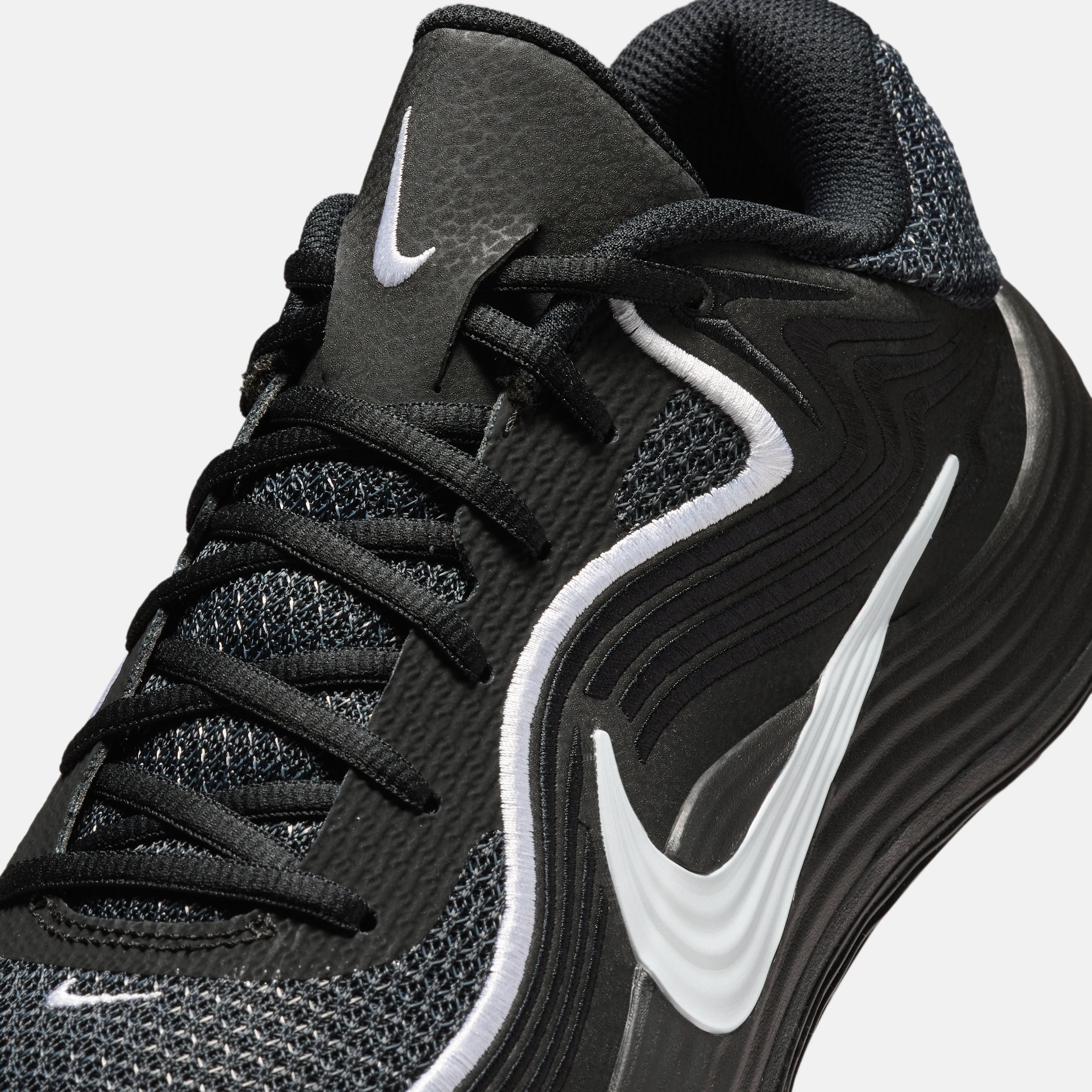 Buy Nike Precision 8 Low Men's Basketball Shoes Online | Nike India