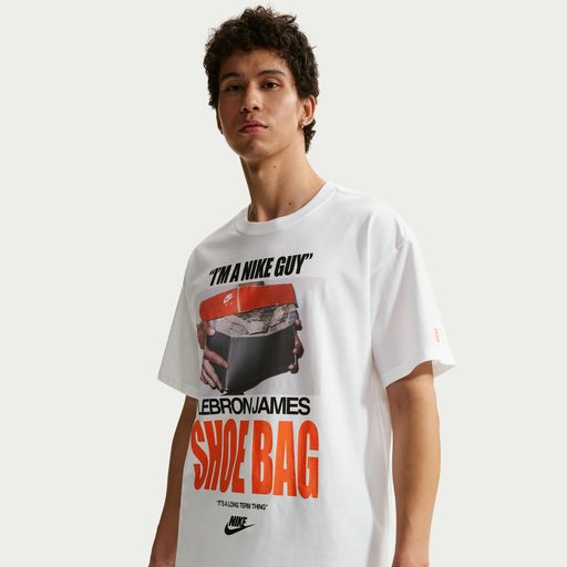 LeBron 'Shoe Bag' - Nike Men's Basketball T-Shirt