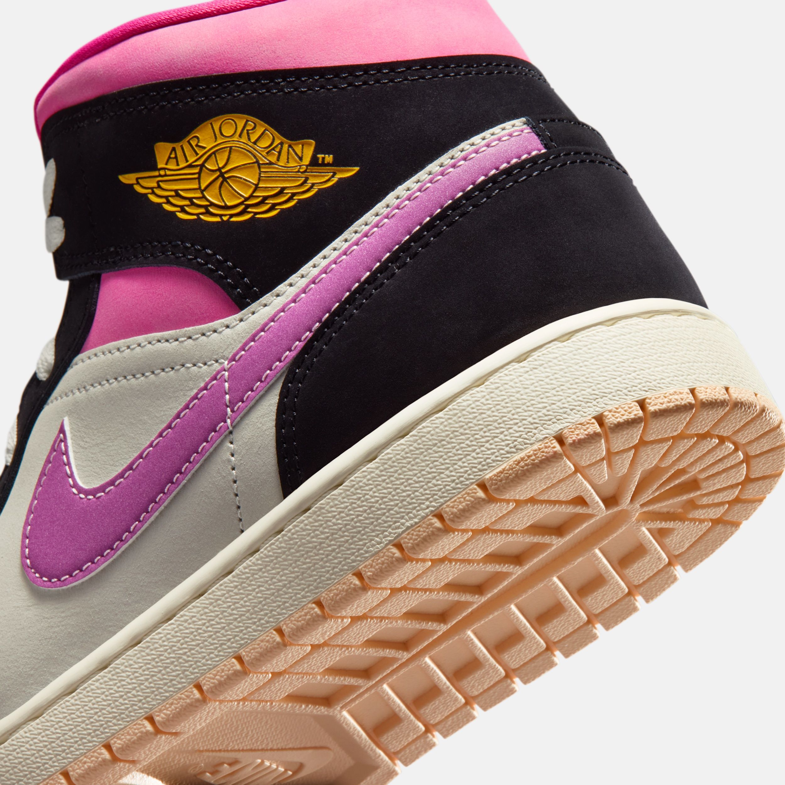 Buy Air Jordan 1 Mid SE Men's Shoes Online | Nike India