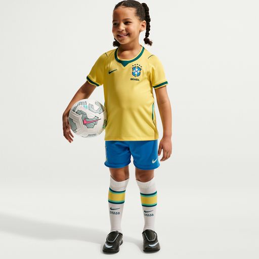 Brazil 2026 Stadium Home - Younger Kids' Nike Football Replica 3-Piece Kit