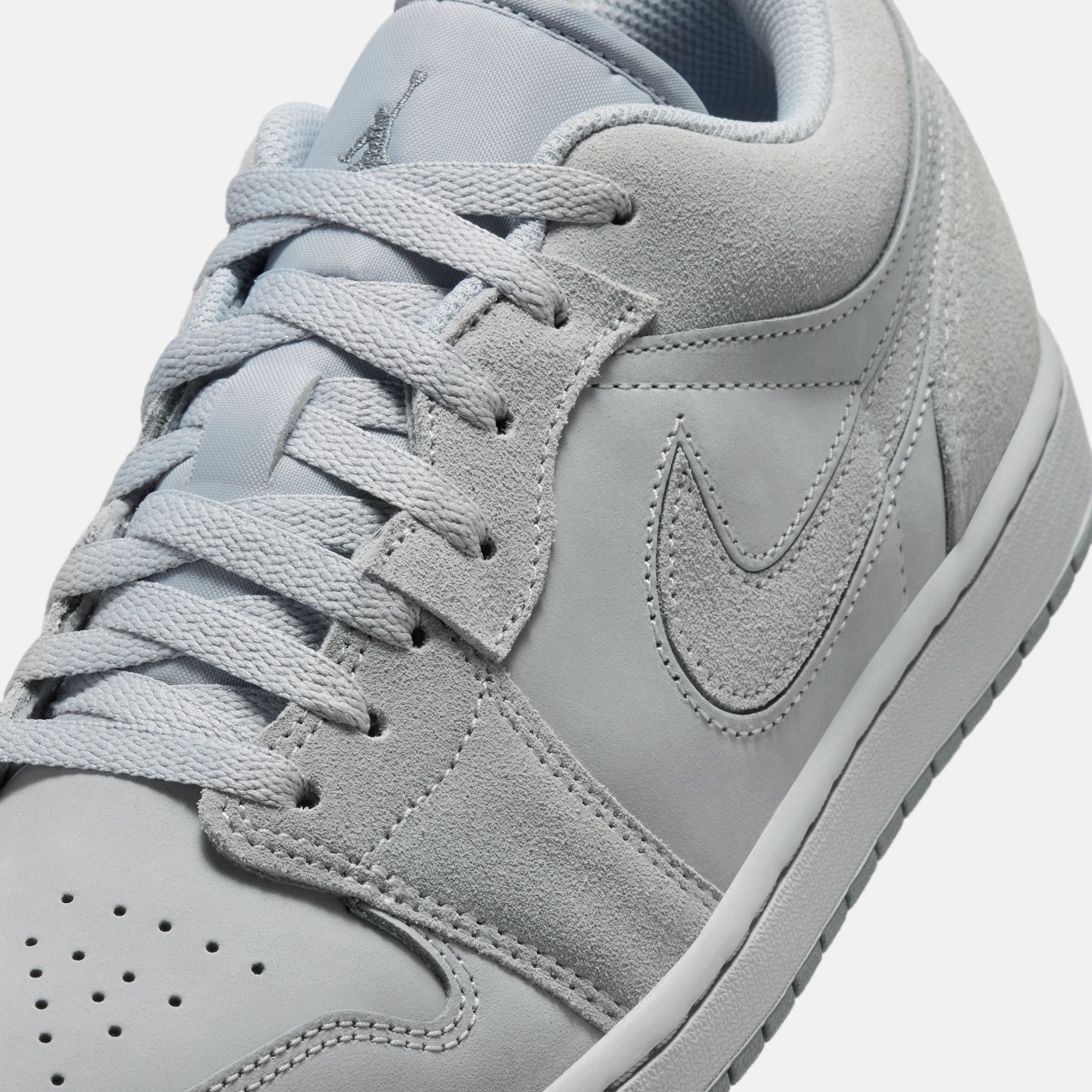 Buy Air Jordan 1 Low SE Craft Men's Shoes Online | Nike India
