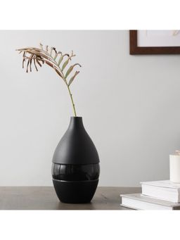 De Maison Decor - Vesera Black Enamel Vase