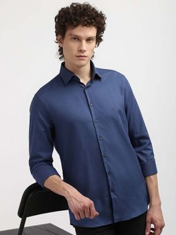 Calvin Klein - Men Navy Blue Solid Casual Shirt