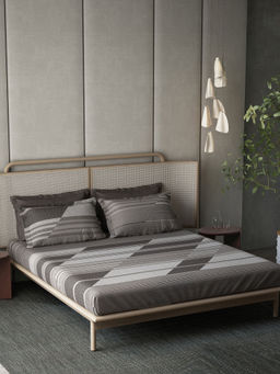 Ddecor Live Beautiful - Cotton Geometric 180Tc Bedsheet with 4 Pillow Covers (King)