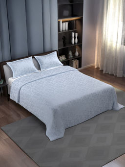 Synergized Cotton - Jacquard Essence Light Blue Super Soft Bedsheet with 2 Pillow Covers (Super King)