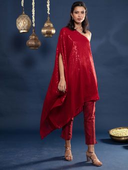 Gajra Gang - Shimmery Maroon One Shoulder