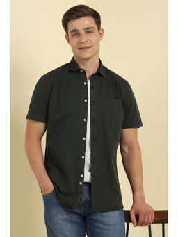 Allen Solly - Men Green Slim Fit Solid Half Sleeves Casual Shirt