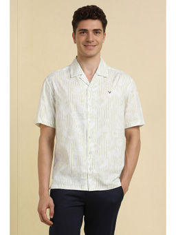 Allen Solly - Men Green Relaxed Fit Print Half Sleeves Casual Shirt