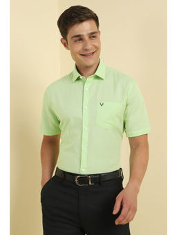 Allen Solly - Men Green Slim Fit Solid Half Sleeves Formal Shirt