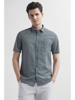 Peter England - Men Green Slim Fit Print Casual Shirt