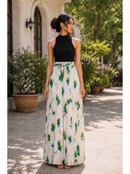 BONICA CLOTHING - Women White Floral Flared Skirt