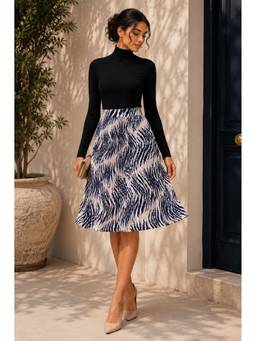 BONICA CLOTHING - Women Blue Geometric Printed Short Skirt