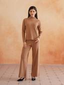 Brown color option