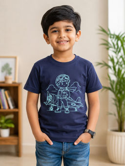 Shopbloom - Sky Captain Glow The Dark Print T-Shirt