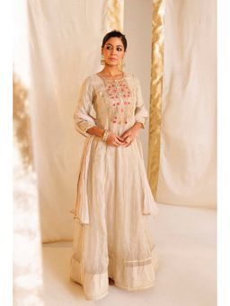 Zari Jaipur - Women Cream Silk Blend Embroidered Anarkali Kurta & Dupatta