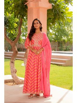 Zari Jaipur - Women Pink Chanderi Embroidered Anarkali Kurta with Pant & Dupatta