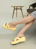 Yellow color option, Sold out