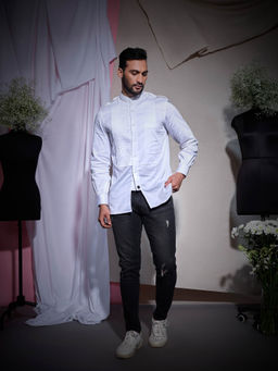 Echke - Front Pleated Patch And Pocket White Shirt