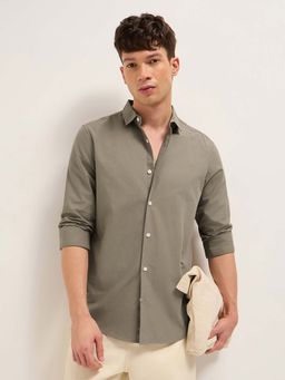 The Bear House - Men's Brown Slim Fit Solid Cotton Casual Shirt