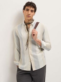 The Bear House - Men's Slim Fit Striped Casual Shirt