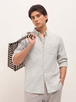 The Bear House - Men's Grey Slim Fit Striped Casual Shirt