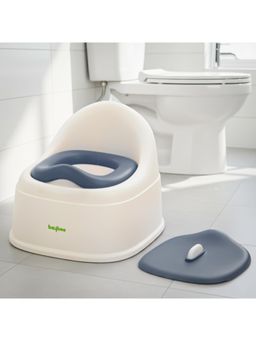 BAYBEE - Green Baybee Pebble Baby Potty Chair With Closing Lid (18-24 Months)
