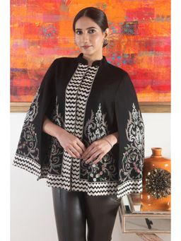 MAULI CASHMERE - Royal Chevron In Black Cape
