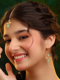 Ruby Raang Studio - Traditional Green Drop Maang Tikka And Earrings