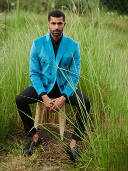 MR BUTTON - Men Blue Solid Double-Breasted Blazer