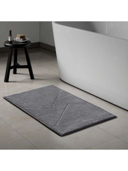 SPACES - Swift Flow Soft Polyester Small Bath Mat Craving Technique Light Grey