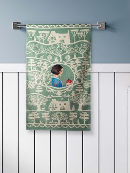 SPACES - Disney Snowhite 100% Cotton Dobby Weave Smart Lifelong Print Kids Bath Towel Light Green