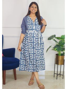 Pink Tree - Women'S Pure Cotton Blue Three Fourth Sleeves Dress with Belt