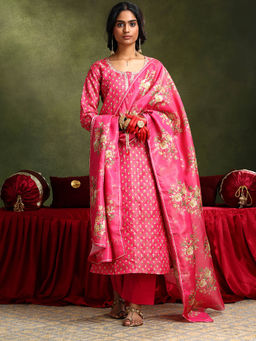 Karaj Jaipur - Pink Floral Printed Shimmer Chanderi Kurta (Set of 3)