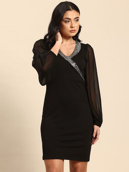 Qurvii - Sequin Neckline Black Bodycon Mini Dress