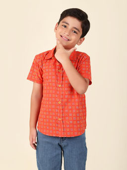 Fabindia - Red Printed Short Sleeves Boys Shirt