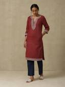 Maroon color option